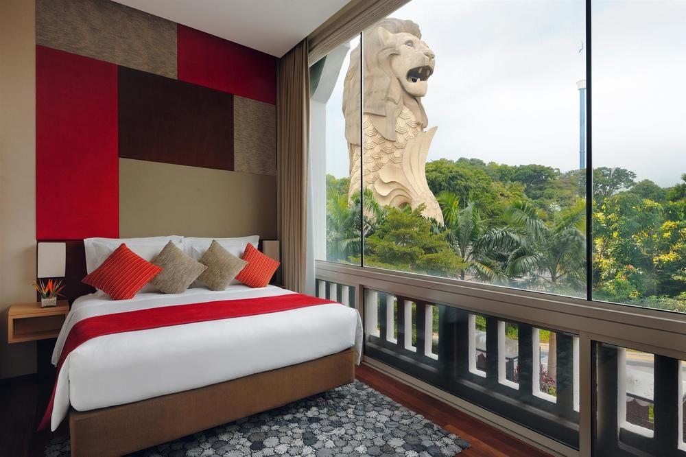Oasia Resort Sentosa By Far East Hospitality 싱가포르 외부 사진 Merlion view from the bedroom