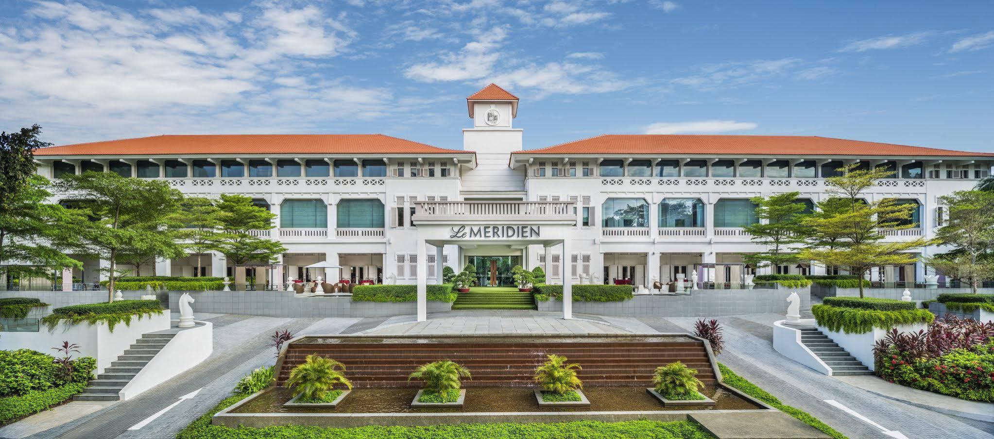 Oasia Resort Sentosa By Far East Hospitality 싱가포르 외부 사진 Meridien Singapore