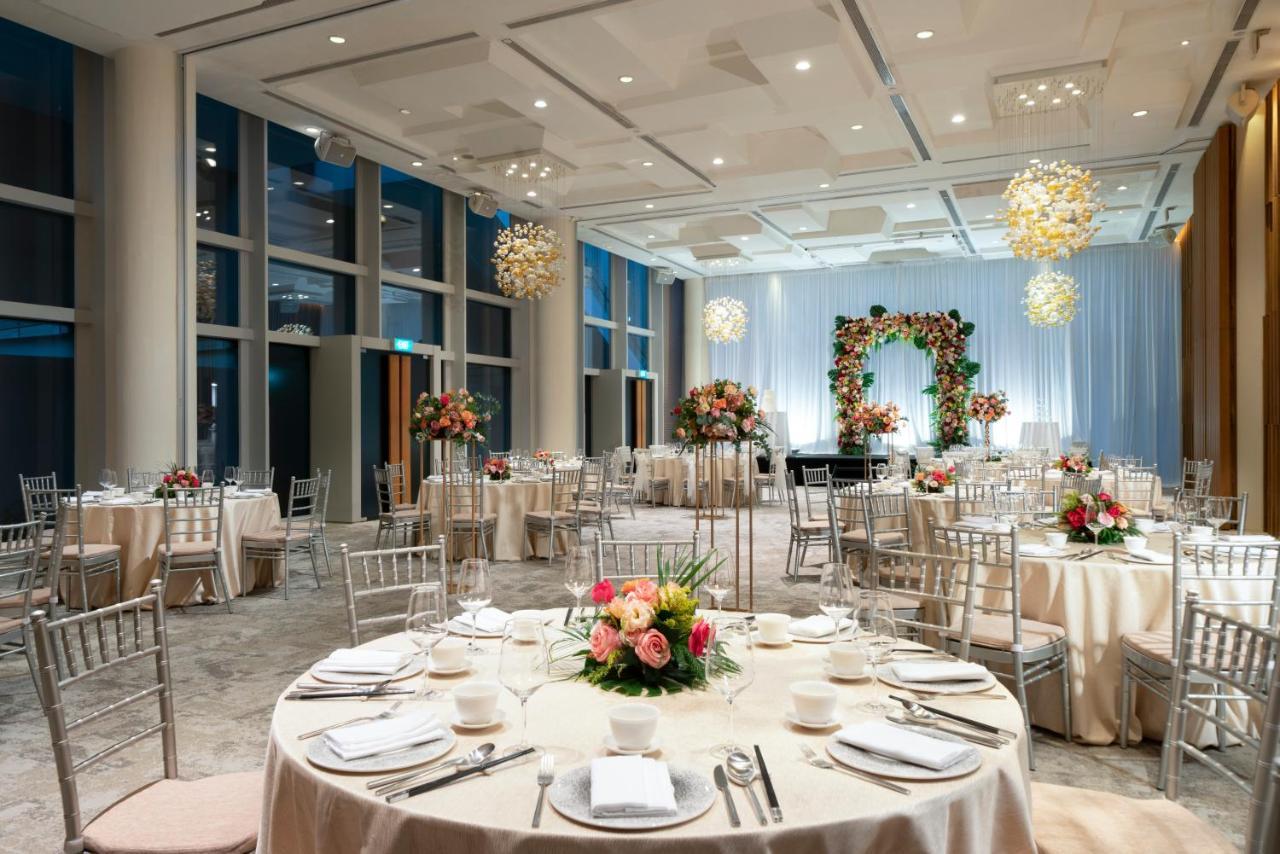 Oasia Resort Sentosa By Far East Hospitality 싱가포르 외부 사진 The Grand Ballroom