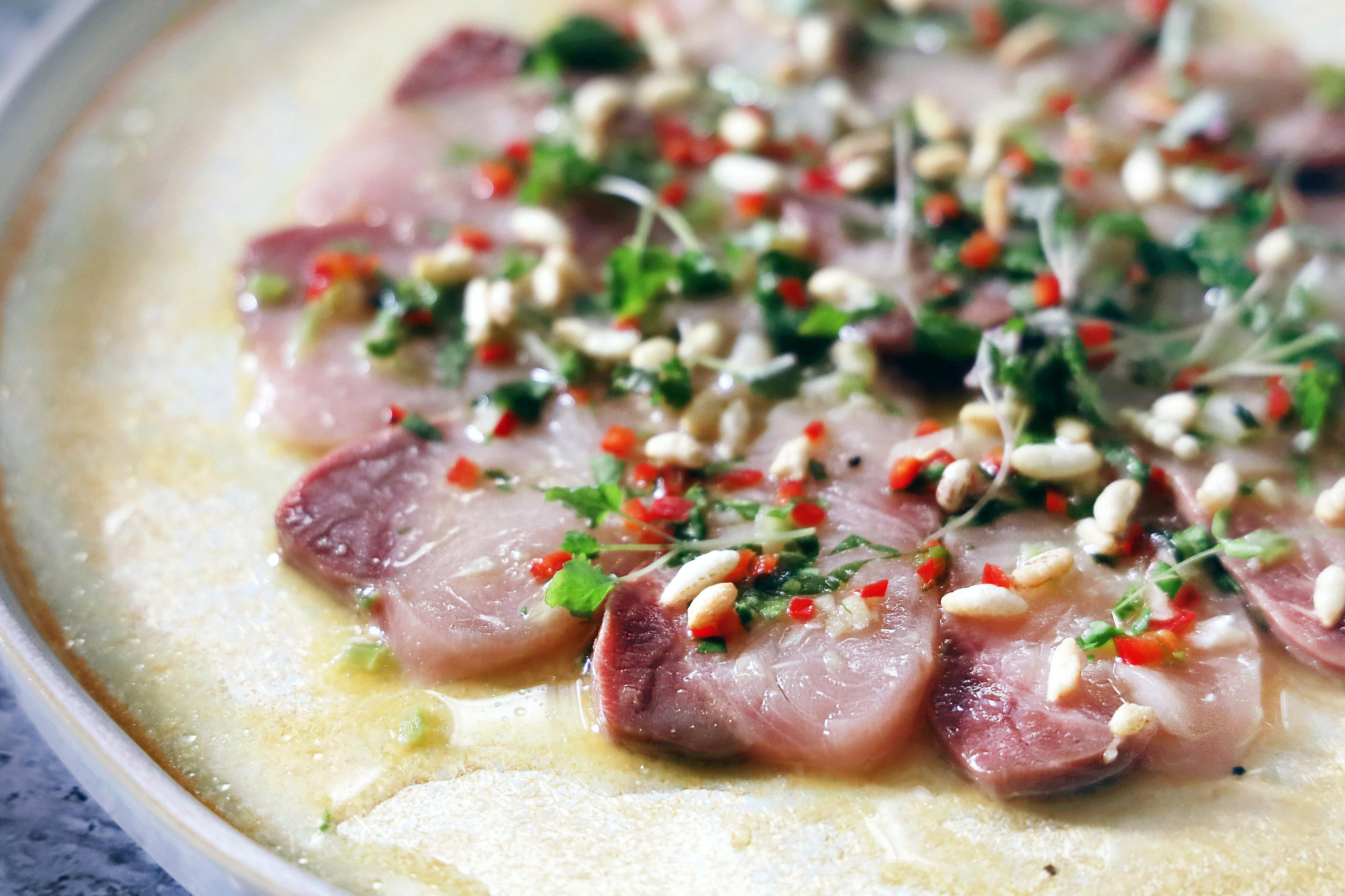 Oasia Resort Sentosa By Far East Hospitality 싱가포르 외부 사진 A dish of carpaccio