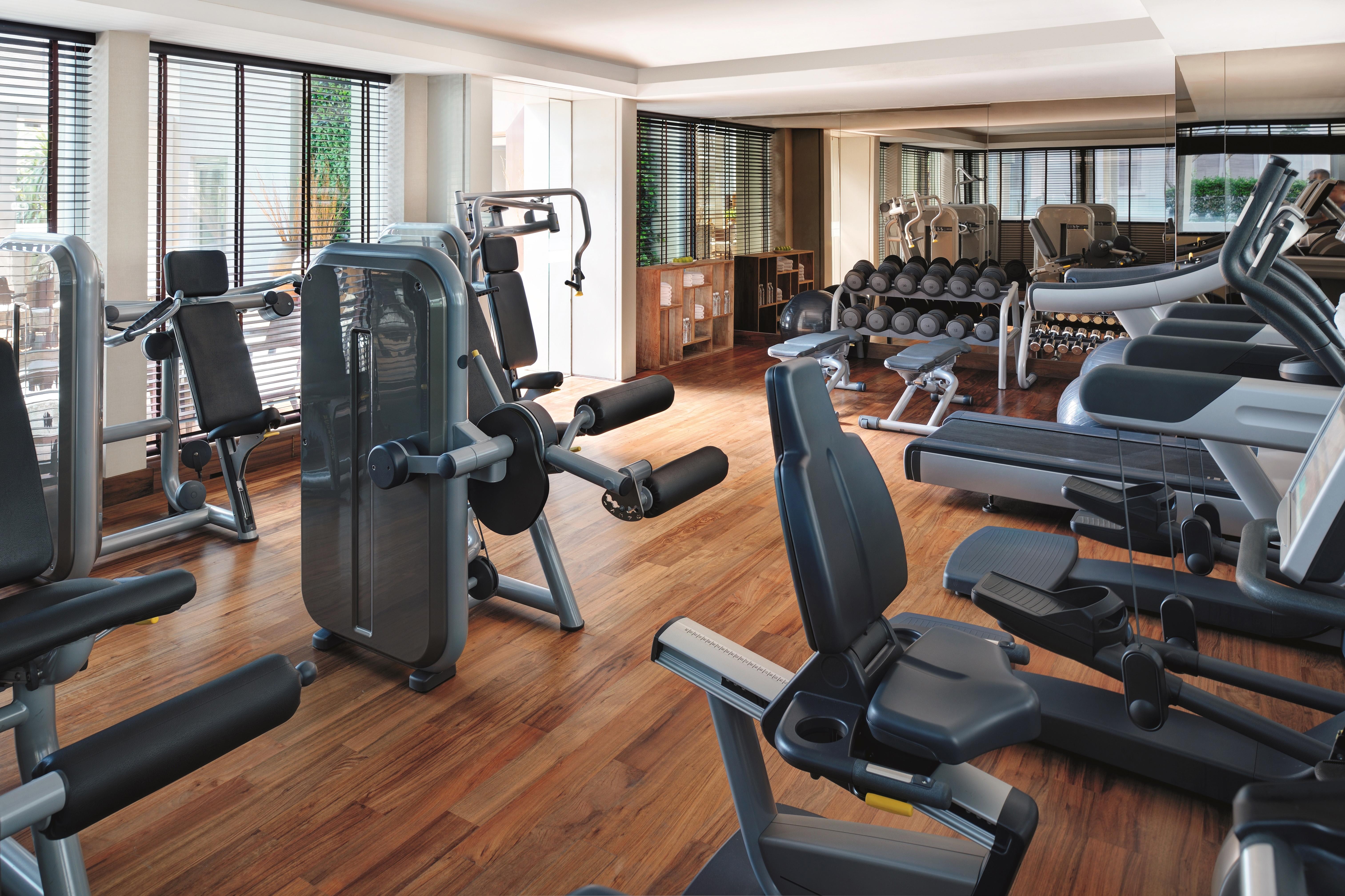 Oasia Resort Sentosa By Far East Hospitality 싱가포르 외부 사진 The gym at the Mandarin Oriental, Munich